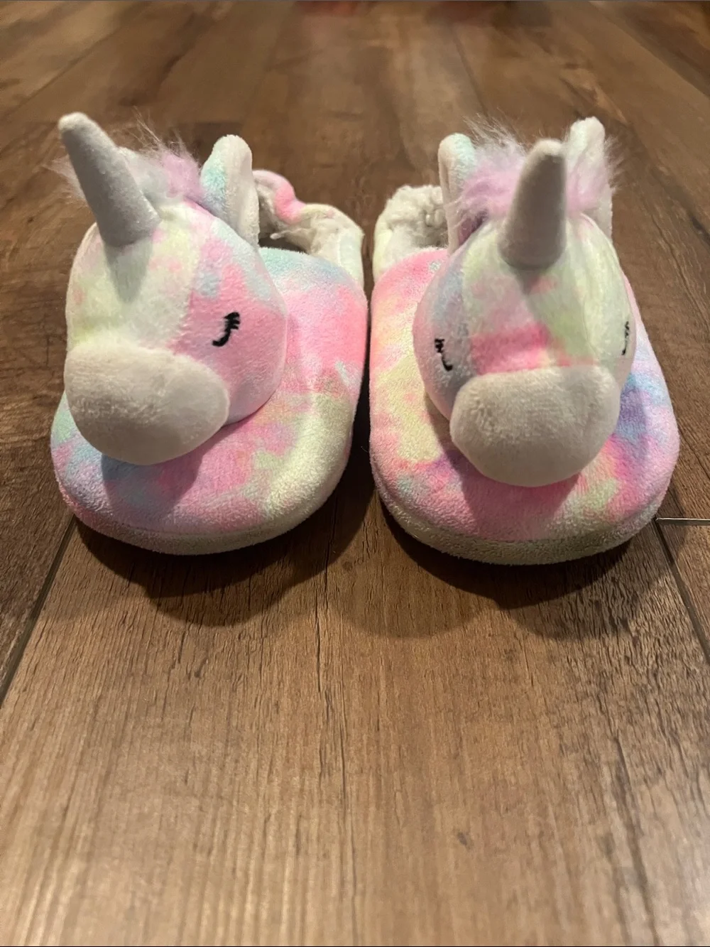 Cat & Jack Toddler Girl Unicorn Slippers, size Large (9/10)